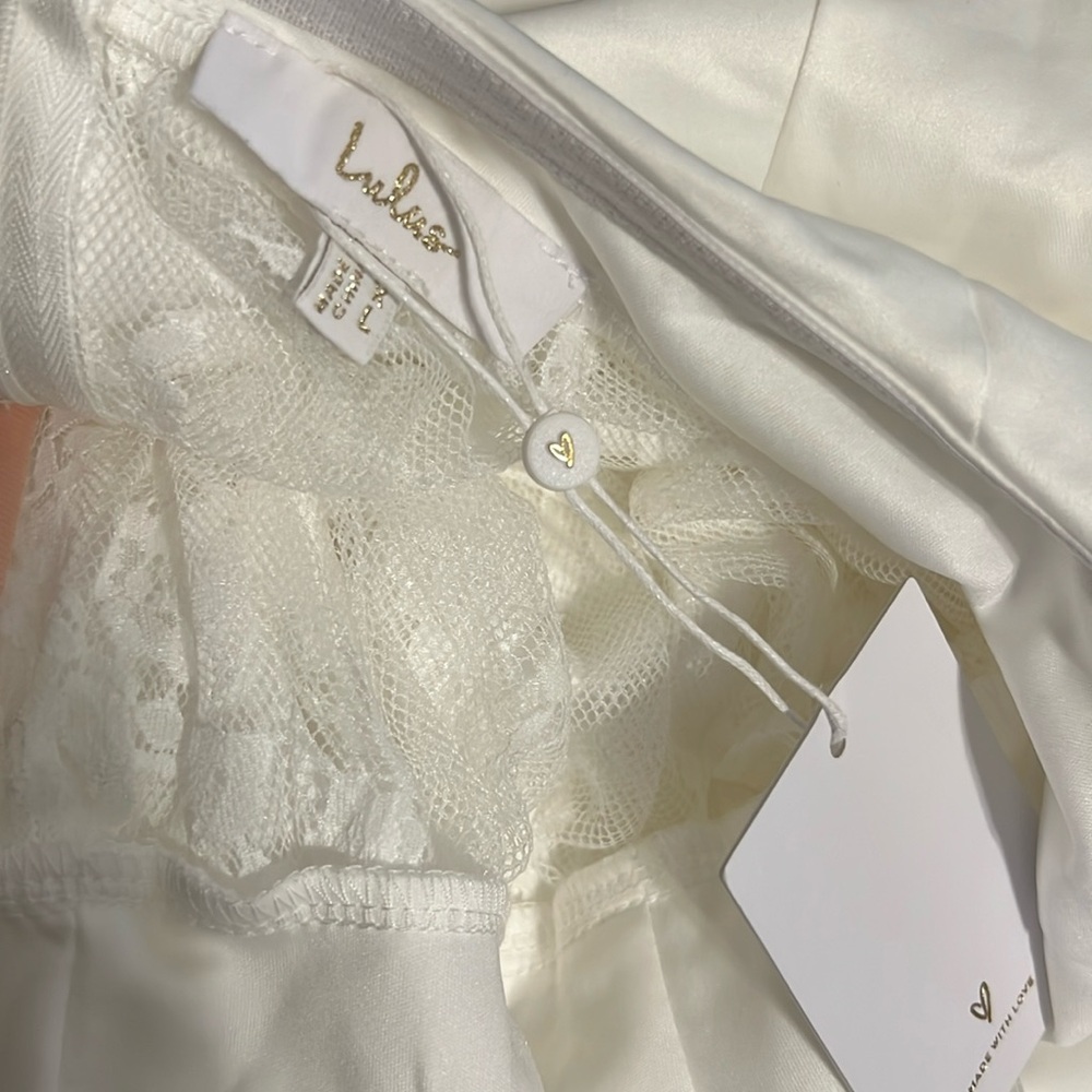 Lulus Winslet Strapless White satin sheer hem lace maxi Dress size M, XL new - Picture 9 of 9